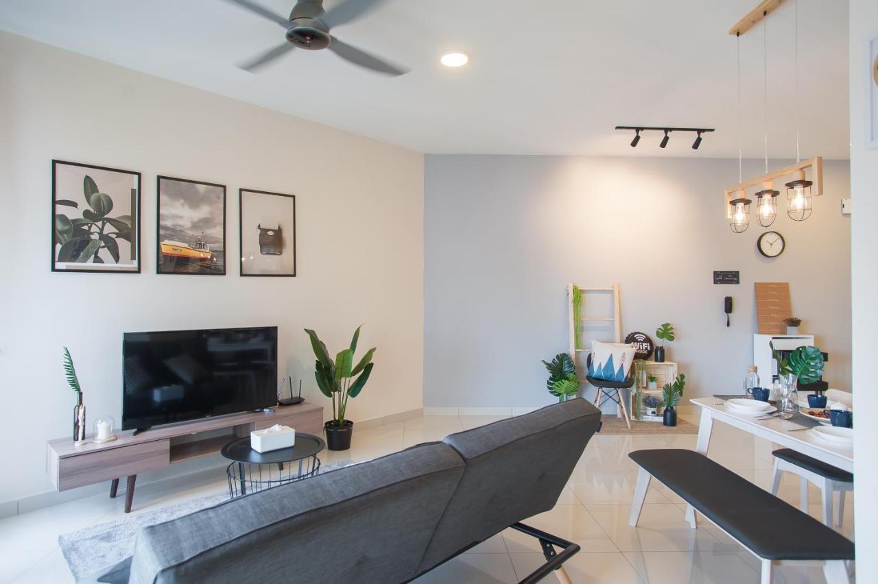 J Dupion By Wefiehome Pangsapuri