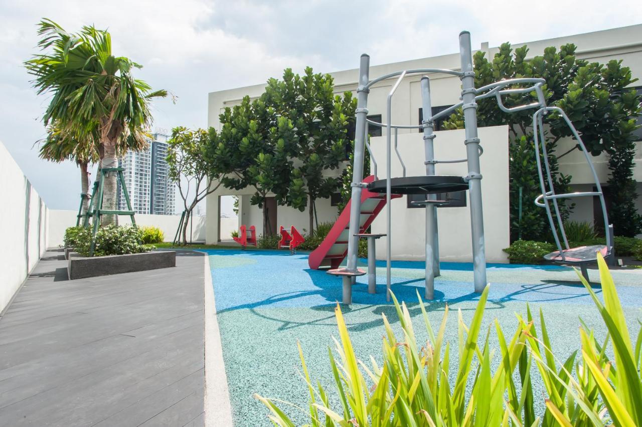 J Dupion By Wefiehome Pangsapuri